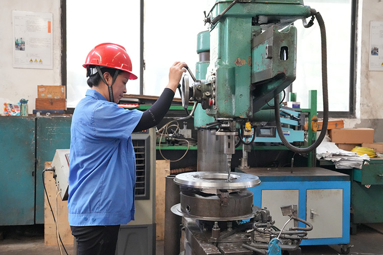 Công ty TNHH Máy móc Jiangyin Huadong